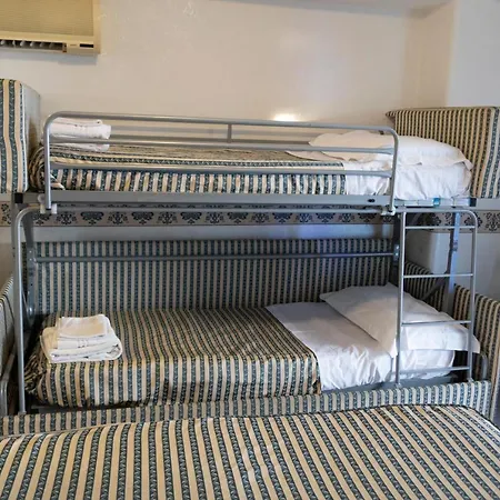 Casthotels Baia Delle Sirene איסקיה